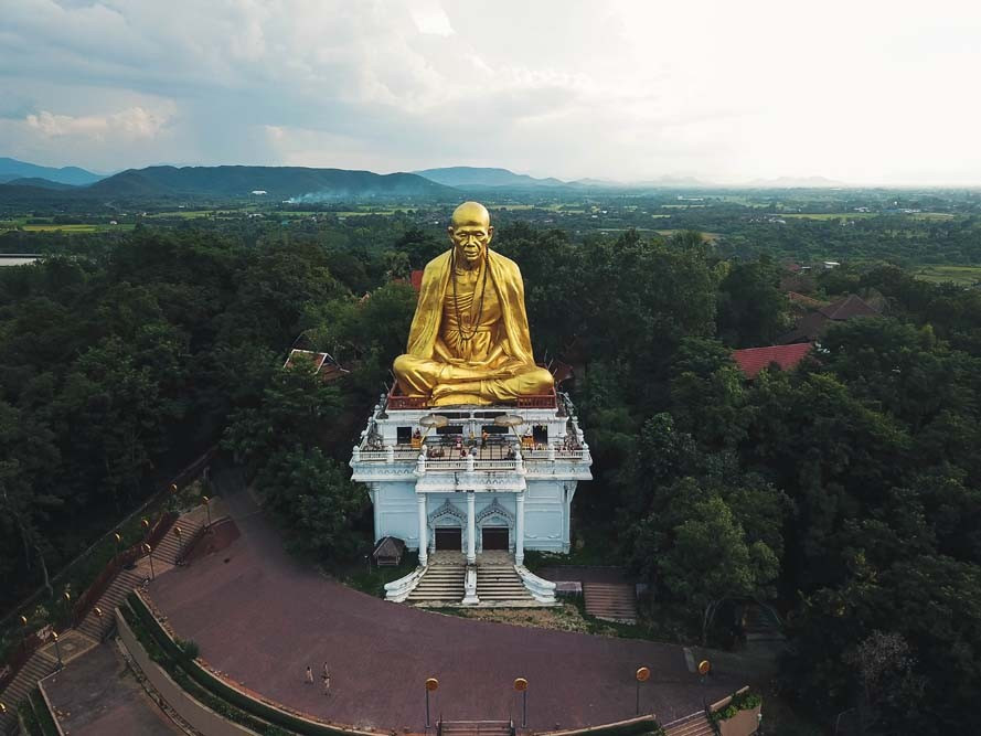 Kruba Srivichai Monument