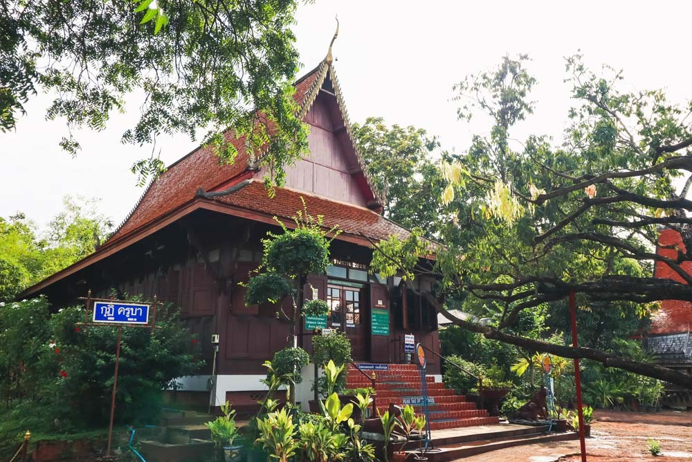 Wat Phra Buddhabart Tak Pha