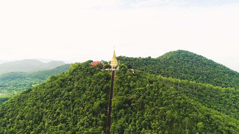 Phra Buddhabart Tak Pha寺庙