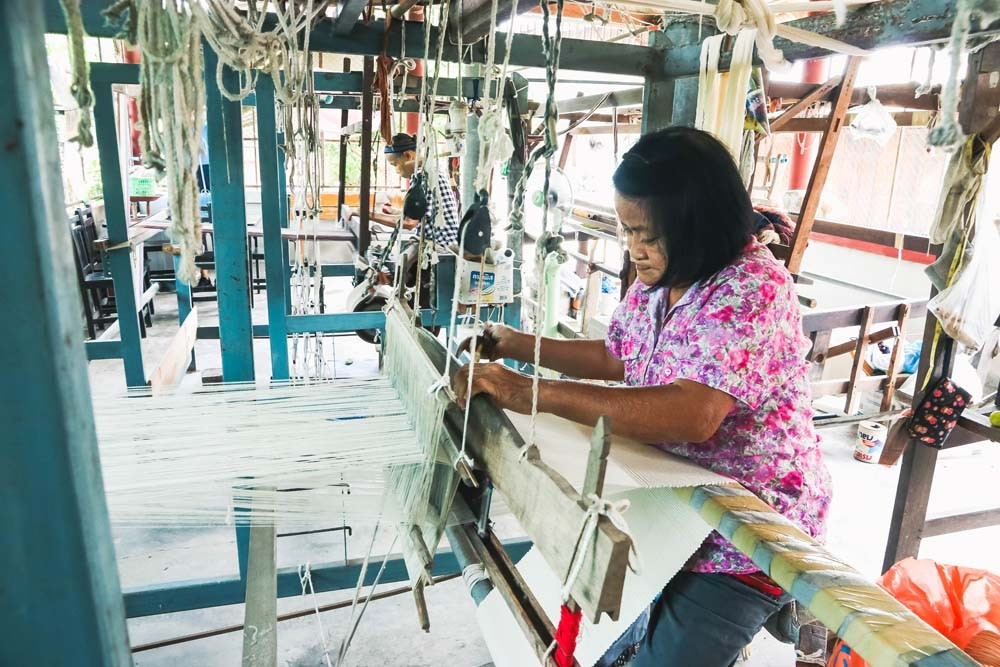 Ban Don Luang cotton Weaving Community