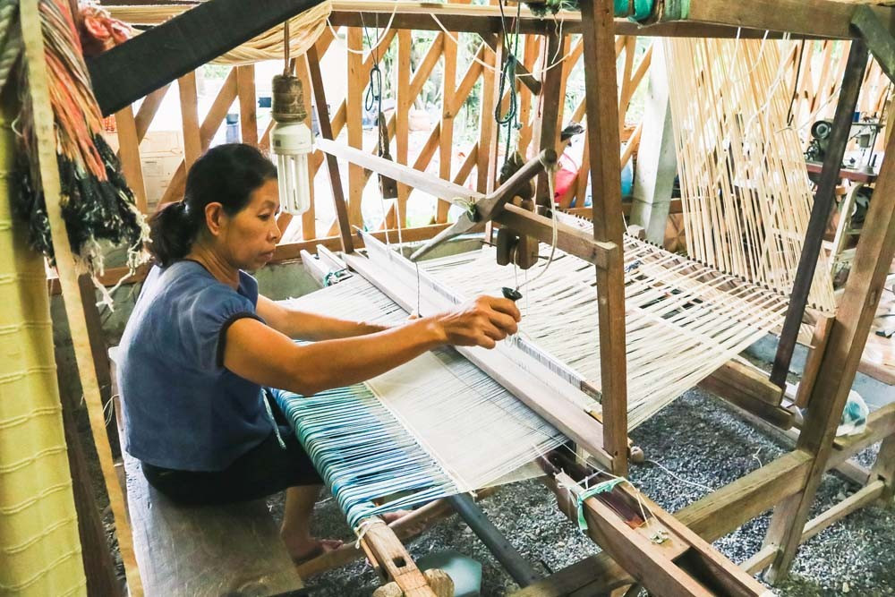 Baan Nong Nguek Cotton Weaving Community