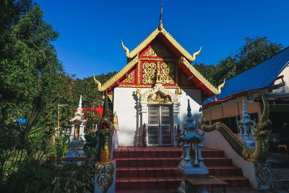 Wat Phra That Doi  Hang Bat