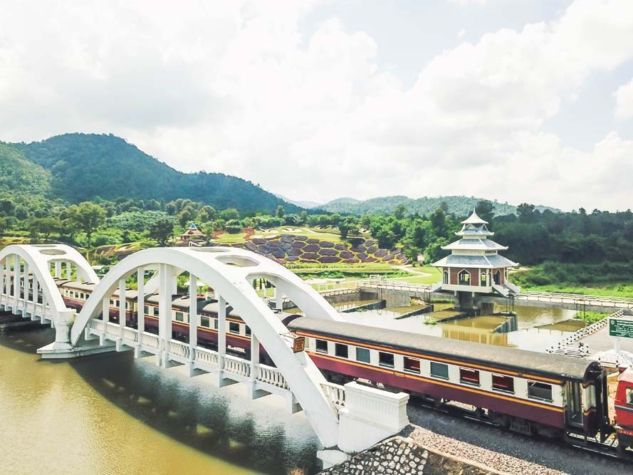 สะพานขาวทาชมภู