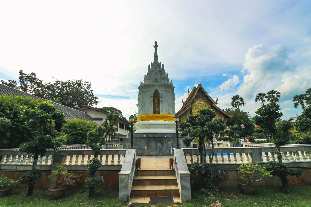 Wat Cham Devi