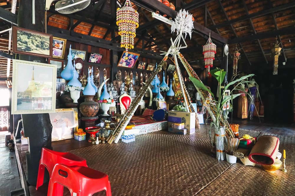 Wat Ton Keaw Museum