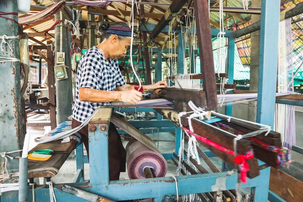 Ban Don Luang cotton Weaving Community