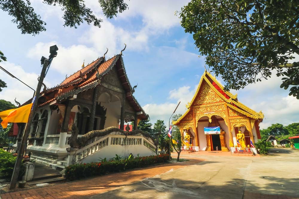 Wat Phra Jao Ton Luang