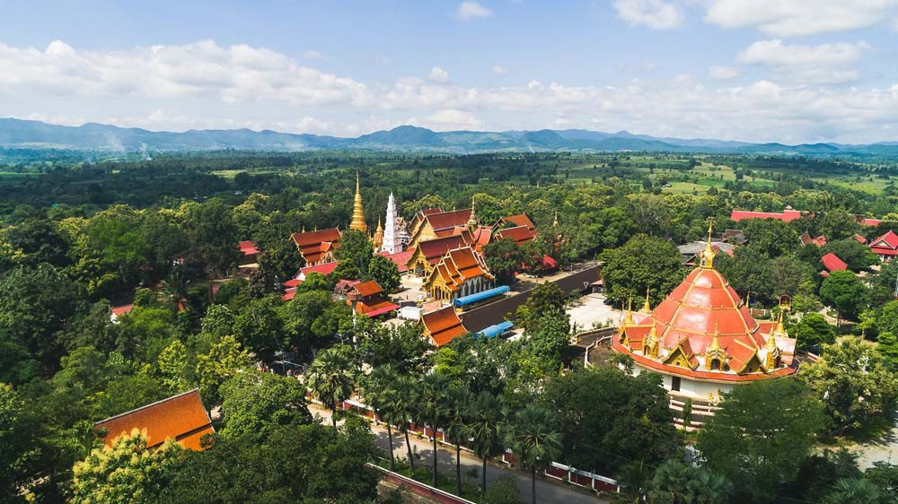 Phra Phutthabat Huai Tom寺庙（古巴翁师父寺庙）