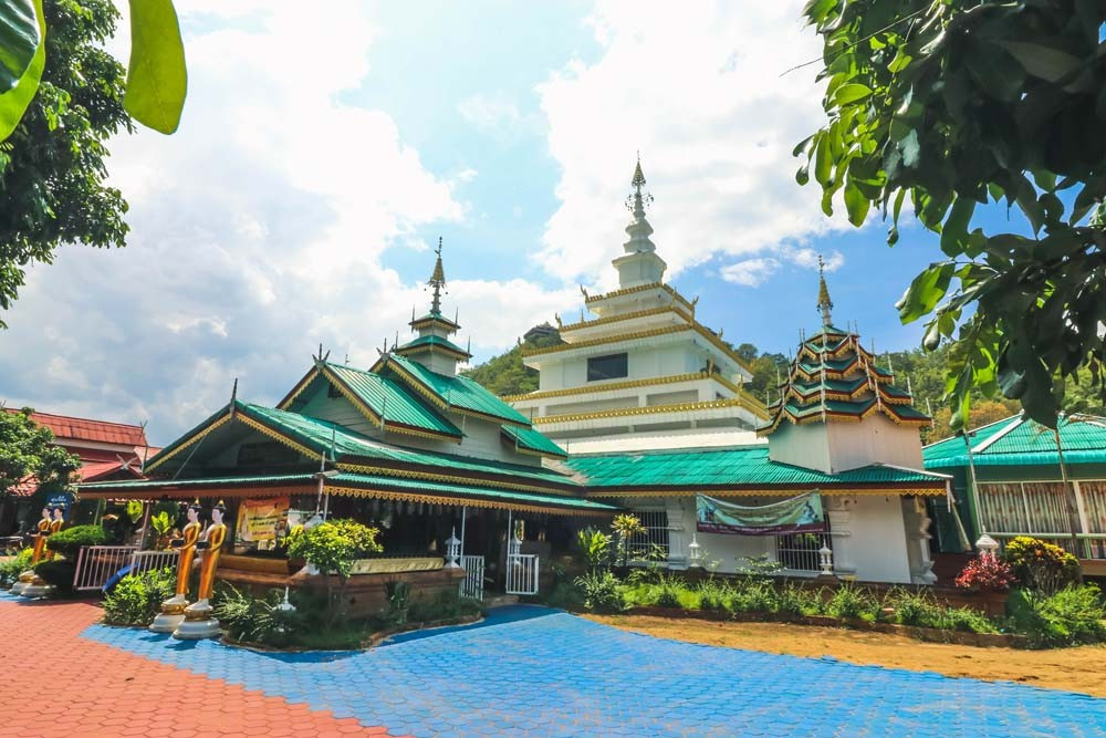 Wat Phra Phutthabat Pha Nam