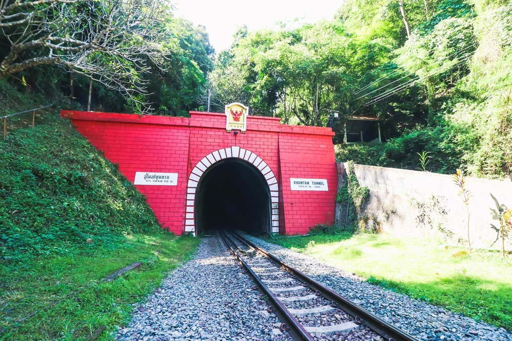 坤滩铁路隧道