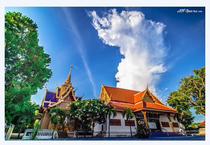 Ban Lao Temple, Phra Chao Ta Khiew (Green Eyes God)