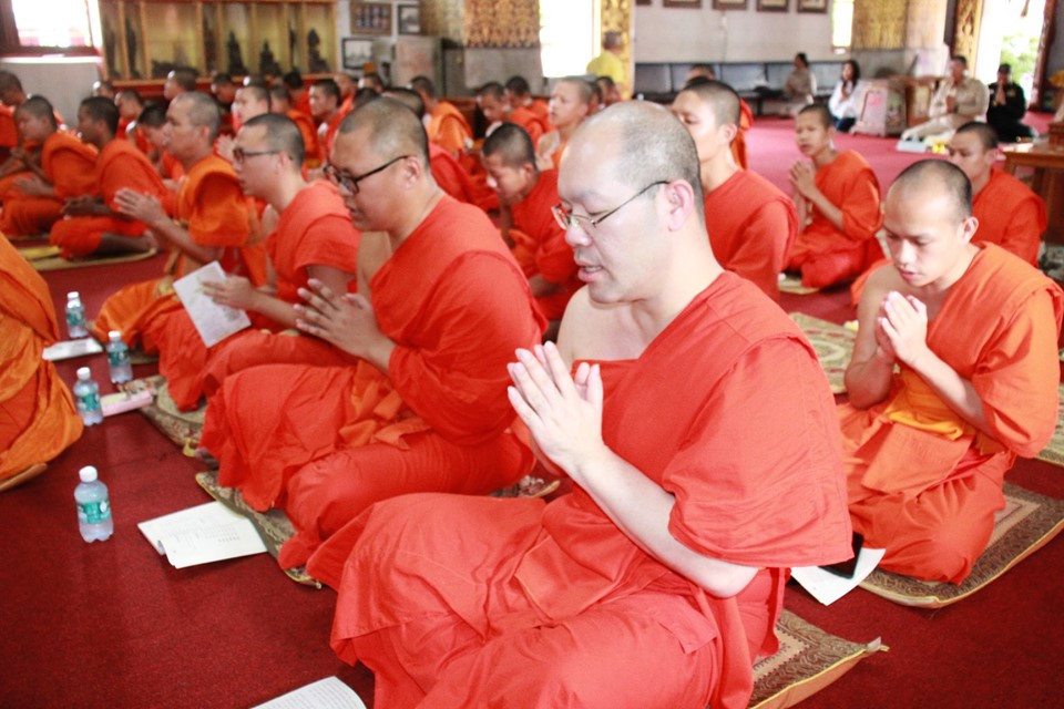 จังหวัดลำพูนประกอบพิธีเจริญพระพุทธมนต์ถวายเป็นพระกุศล และถวายพระพรแด่ สมเด็จพระอริยวงศาคตญาณ สมเด็จพระสังฆราช สกลมหาสังฆปริณายก เนื่องในโอกาสทรงเจริญพระชนมายุ 92 พรรษา