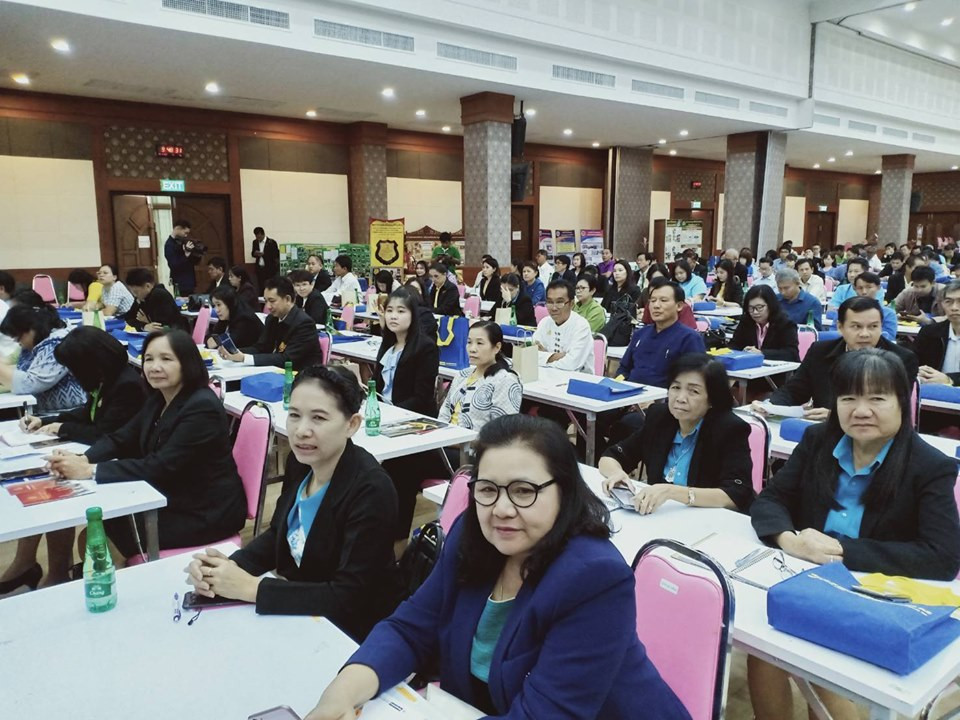 สำนักงานผู้ตรวจการแผ่นดิน ร่วมกับ จังหวัดลำพูน จัดงานสัมมนา “ผู้ตรวจการแผ่นดินเปิดบ้านคุณธรรม”และการศึกษาดูงานเพื่อเพิ่มศักยภาพเครือข่ายผู้ตรวจการแผ่นดินตามโครงการบูรณาการเครือข่ายโรงเรียนคุณธรรม จริยธรรม และองค์กรธรรมาภิบาลผู้ตรวจการแผ่นดิน