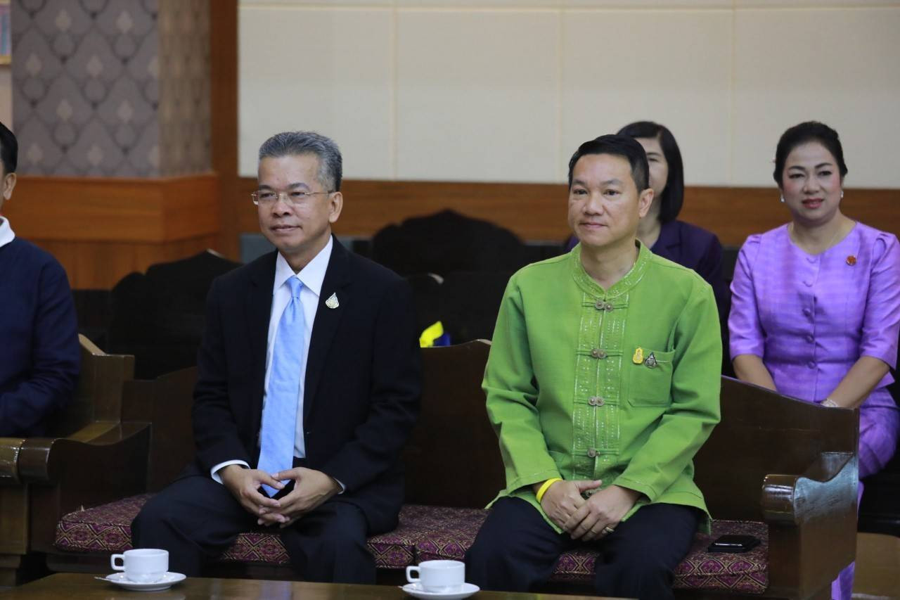 สำนักงานผู้ตรวจการแผ่นดิน ร่วมกับ จังหวัดลำพูน จัดงานสัมมนา “ผู้ตรวจการแผ่นดินเปิดบ้านคุณธรรม”และการศึกษาดูงานเพื่อเพิ่มศักยภาพเครือข่ายผู้ตรวจการแผ่นดินตามโครงการบูรณาการเครือข่ายโรงเรียนคุณธรรม จริยธรรม และองค์กรธรรมาภิบาลผู้ตรวจการแผ่นดิน