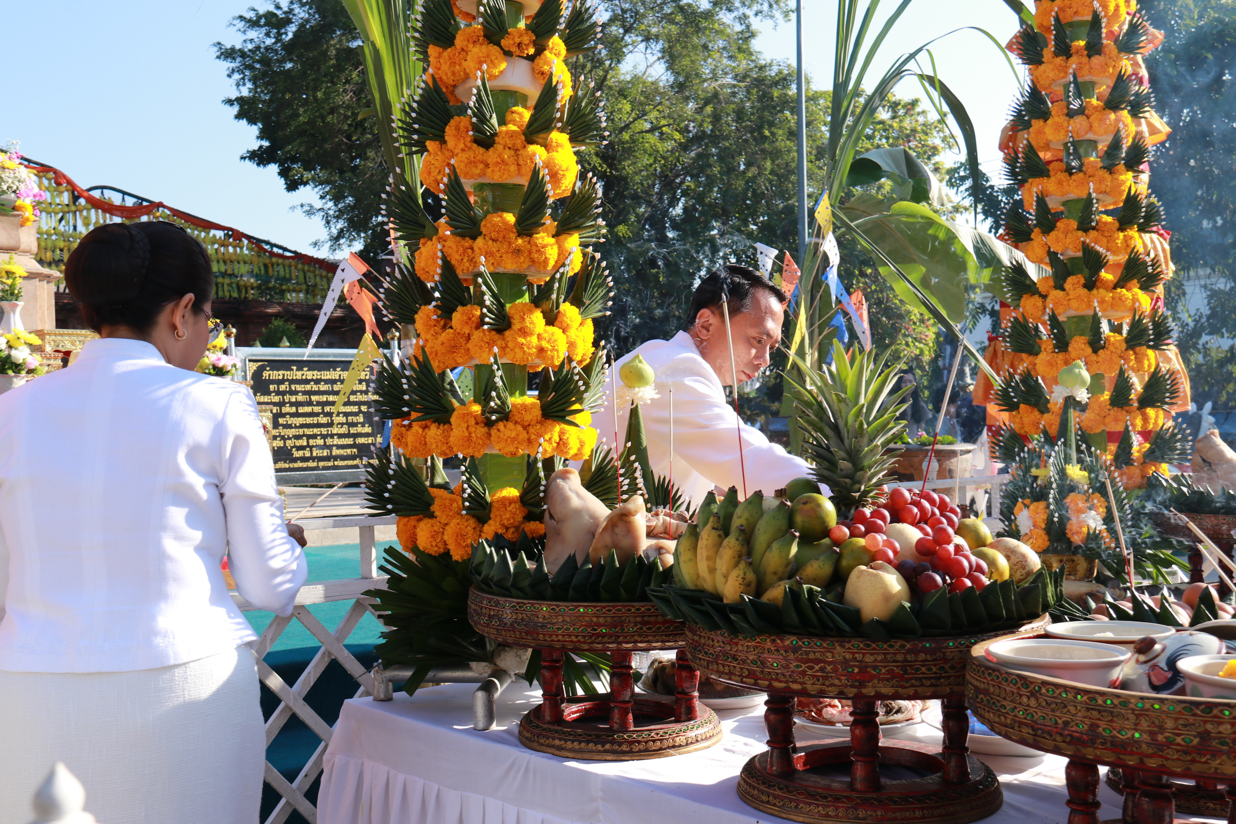 จังหวัดลำพูน จัดพิธีบวงสรวงพระนางจามเทวี ก่อนเปิดงานสักการะพระนางจามเทวีและงานฤดูหนาวจังหวัดลำพูน ประจำปี 2562