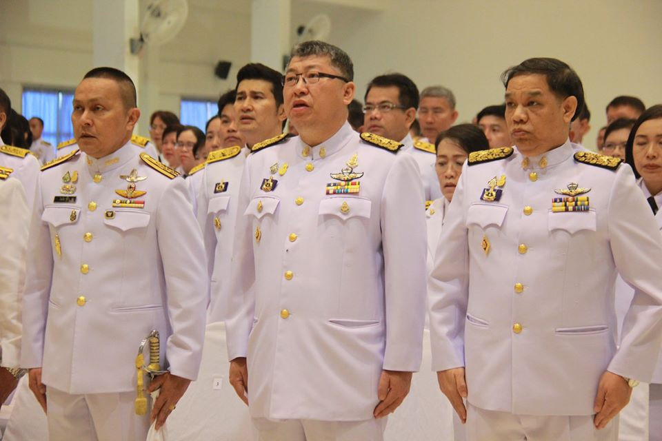 จังหวัดลำพูน ประกอบพิธีรับพระราชทานพระบรมฉายาลักษณ์ พระบาทสมเด็จพระวชิรเกล้าเจ้าอยู่หัว และสมเด็จ พระบรมราชินี เนื่องในโอกาสมหามงคลพระราชพิธีบรมราชาภิเษก พุทธศักราช 2562