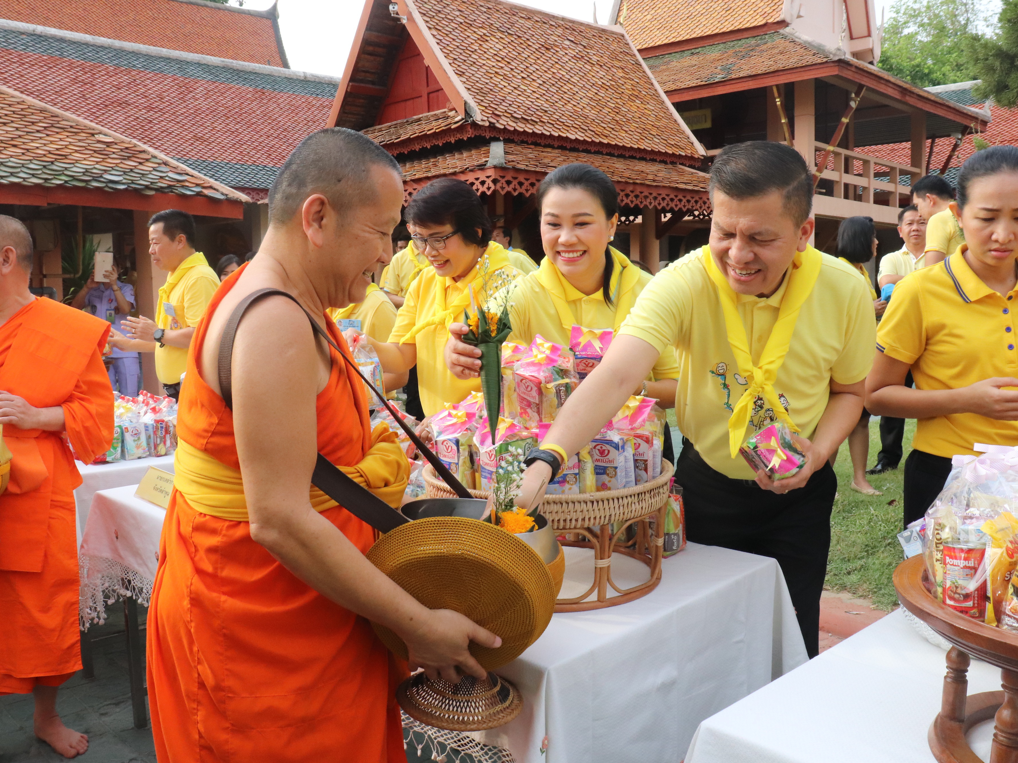 ประมวลภาพการจัดพิธีถวายพระพรชัยมงคล และการดำเนินการเกี่ยวกับพระราชพิธีบรมราชาภิเษก พุทธศักราช ๒๕๖๒ ในส่วนภูมิภาค ของจังหวัดลำพูน