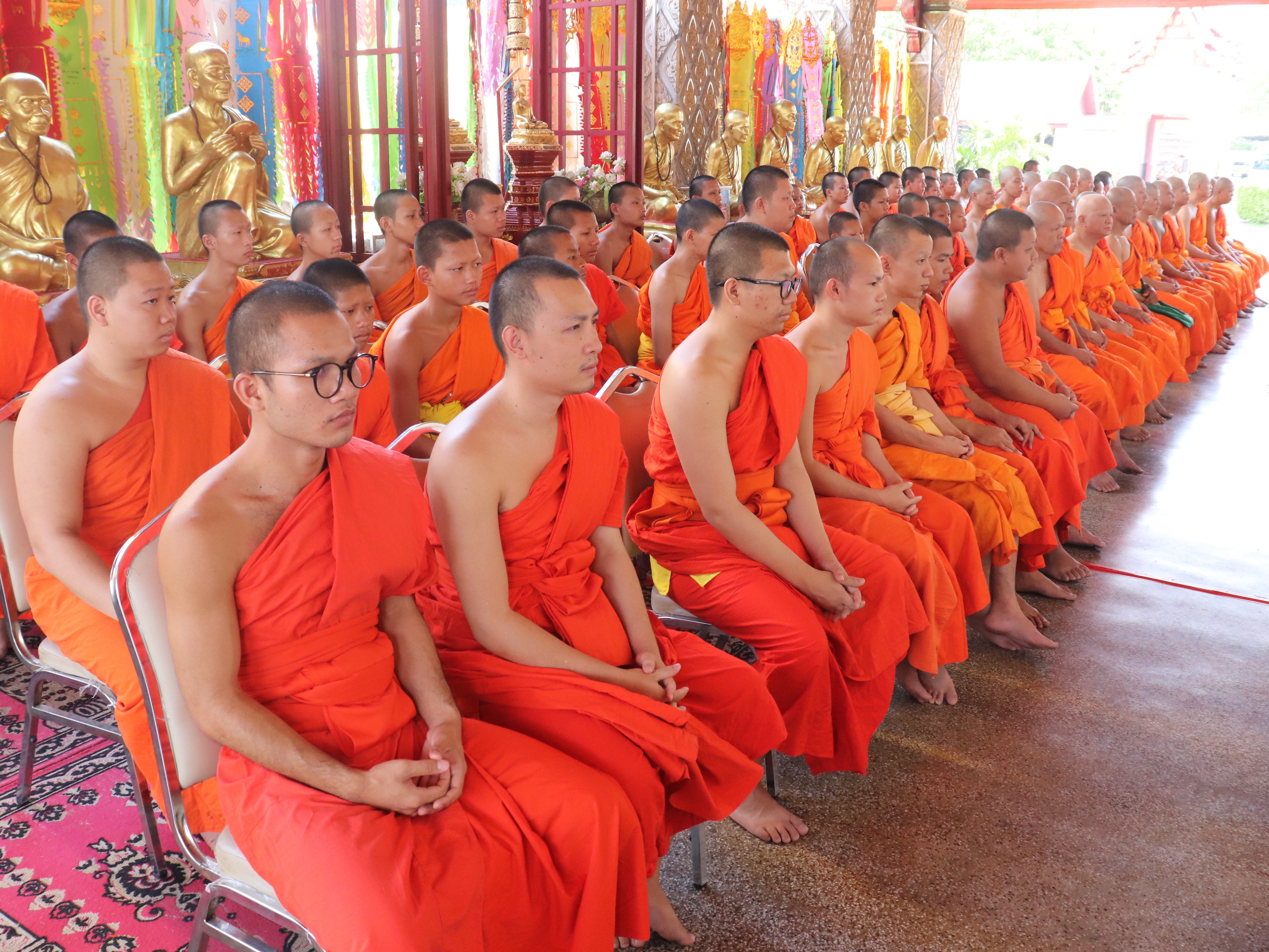 ประมวลภาพการจัดพิธีถวายพระพรชัยมงคล และการดำเนินการเกี่ยวกับพระราชพิธีบรมราชาภิเษก พุทธศักราช ๒๕๖๒ ในส่วนภูมิภาค ของจังหวัดลำพูน