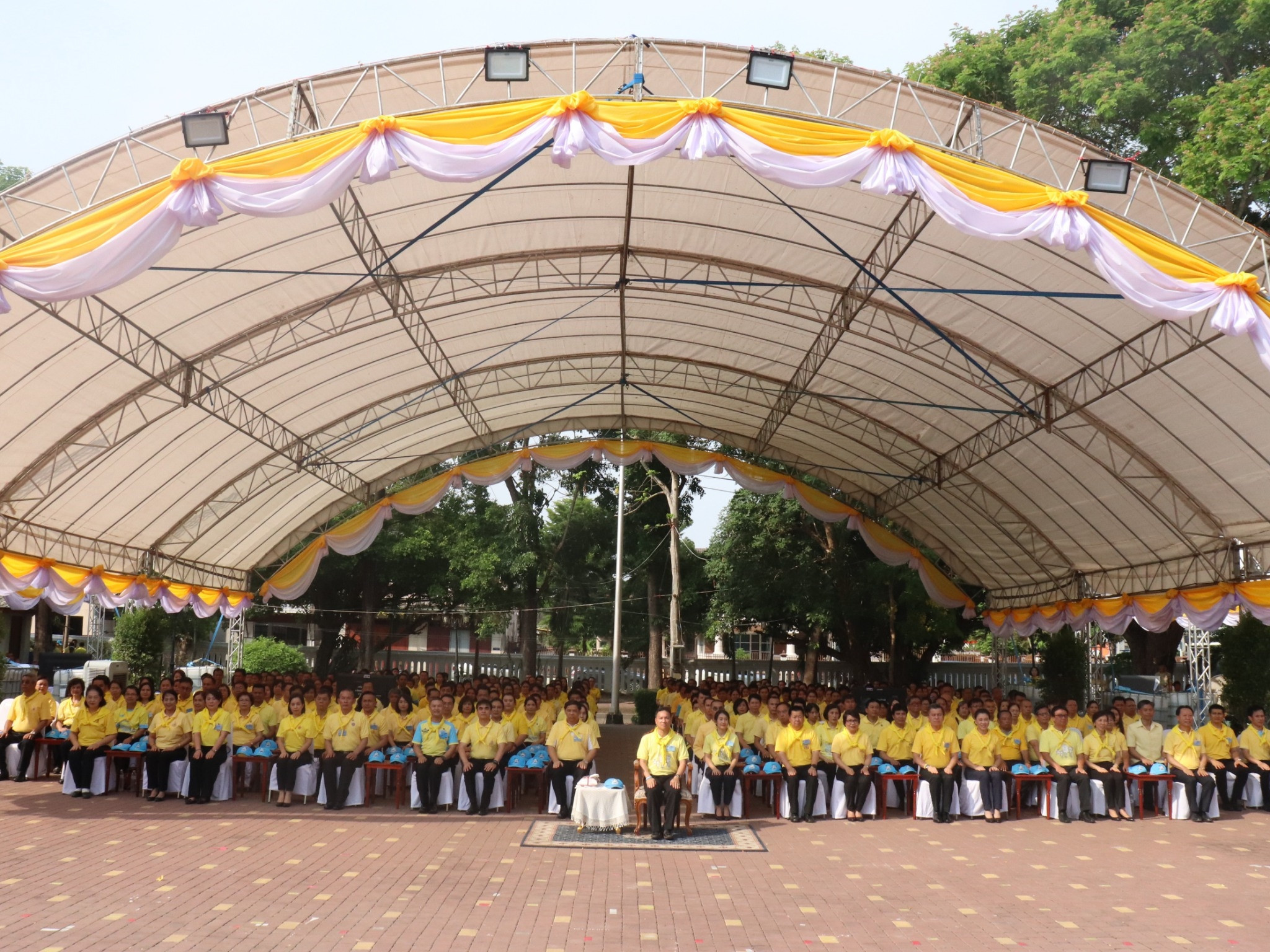 ประมวลภาพการจัดพิธีถวายพระพรชัยมงคล และการดำเนินการเกี่ยวกับพระราชพิธีบรมราชาภิเษก พุทธศักราช ๒๕๖๒ ในส่วนภูมิภาค ของจังหวัดลำพูน